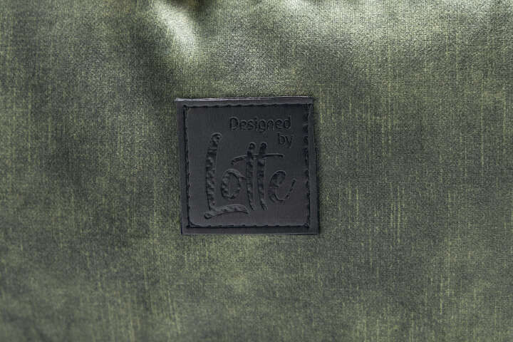 Designed by Lotte Hundekissen Yndis